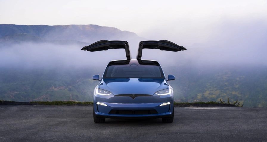Tesla Model X Plaid (MY26)