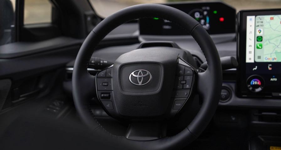 Toyota C-HR+ 77 kWh AWD (MY26)