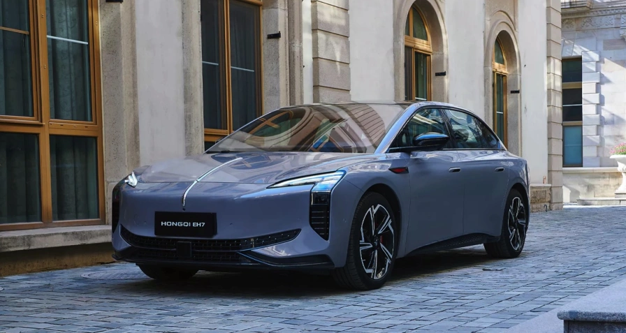 Hongqi EH7 111 kWh Long Range