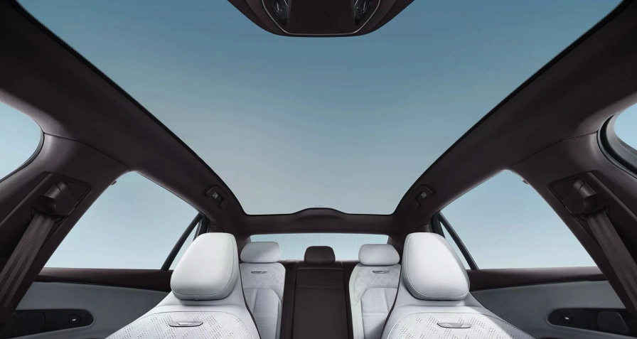 Hongqi EH7 111 kWh Long Range