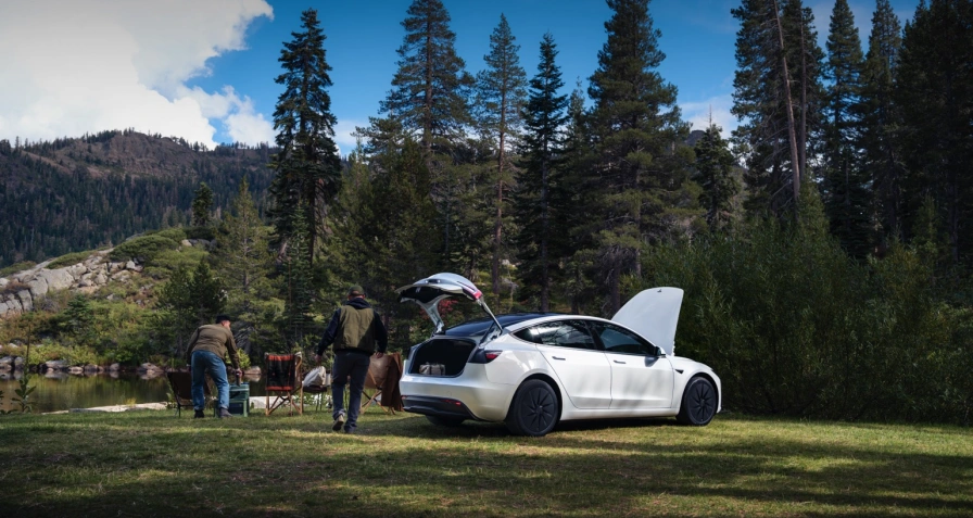 Tesla Model 3 RWD (Highland)