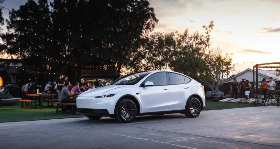 Tesla Model Y Long Range RWD (Juniper - Tesla 4680)