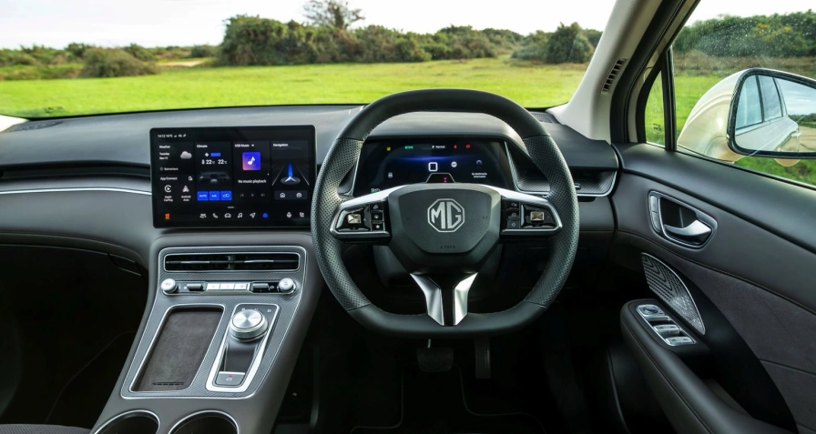 MG MGS6 EV RWD 77 kWh