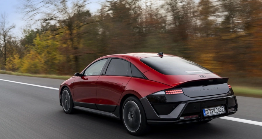 Hyundai IONIQ 6 63 kWh RWD (MY26)