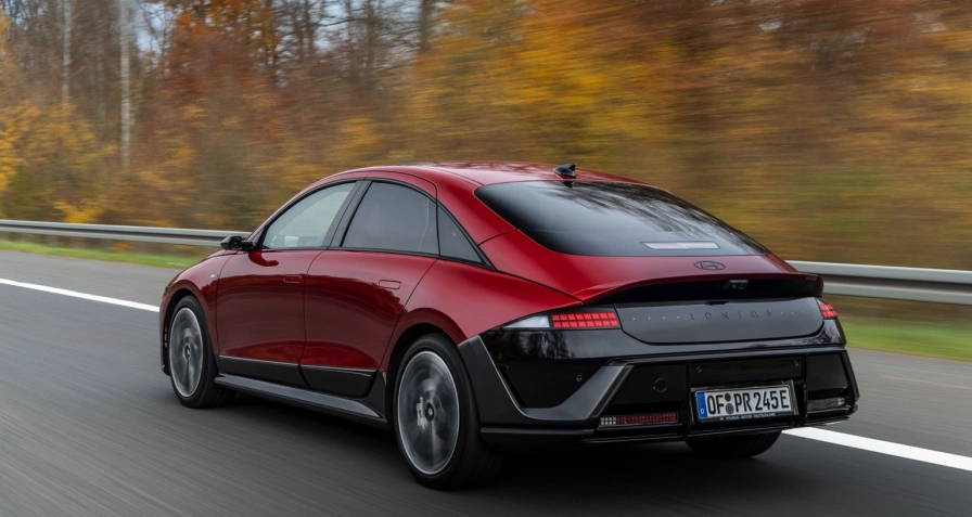 Hyundai IONIQ 6 84 kWh RWD (MY26)
