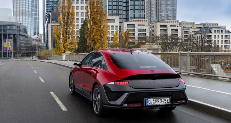 Hyundai IONIQ 6 84 kWh AWD (MY26)
