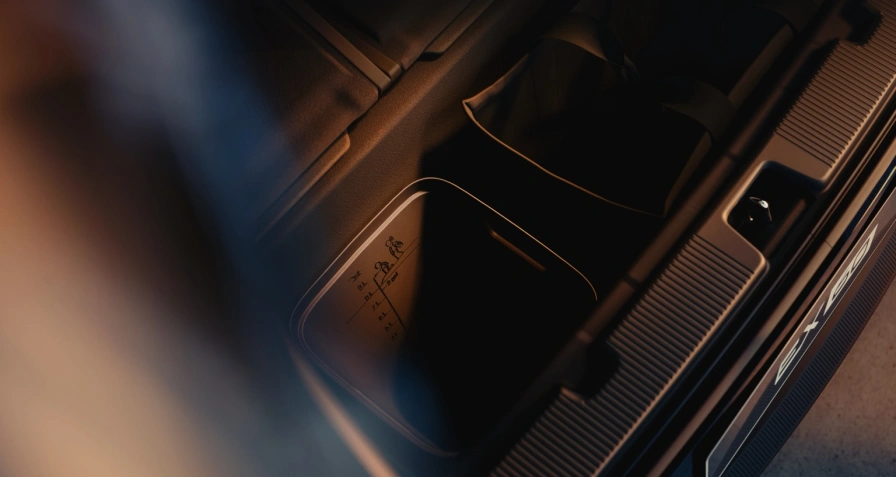 Volvo EX60 P10 AWD (MY27)