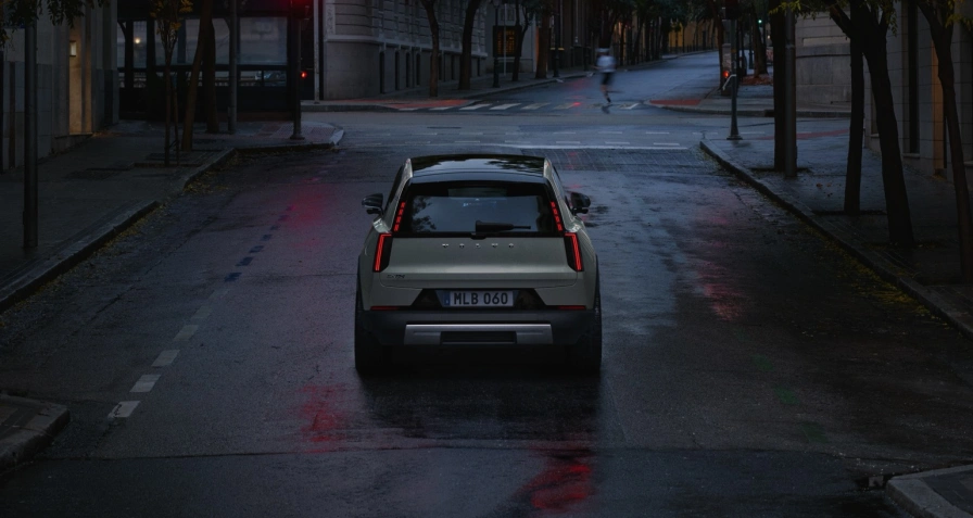 Volvo EX60 Cross Country P10 AWD (MY28)