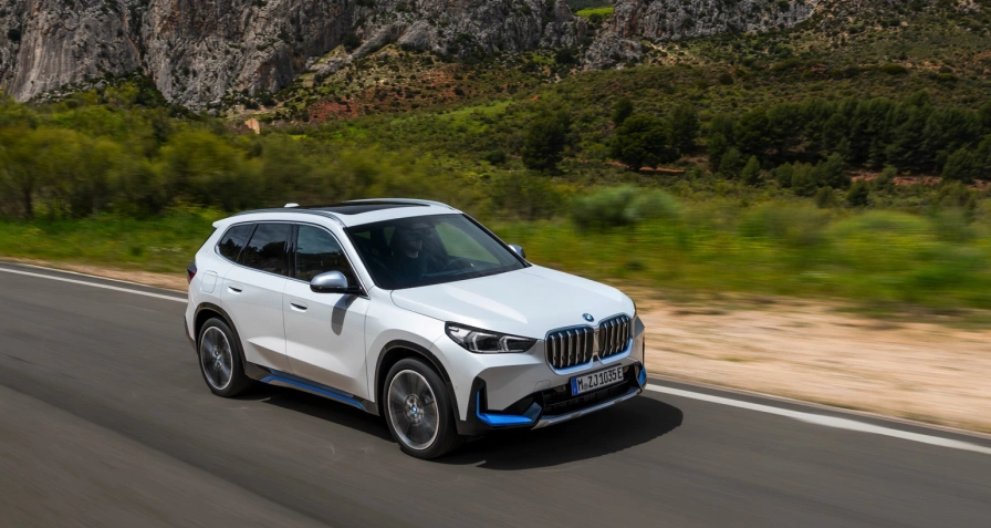 BMW iX1 xDrive30 (MY26)