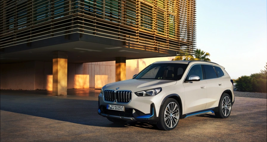 BMW iX1 xDrive30 (MY26)