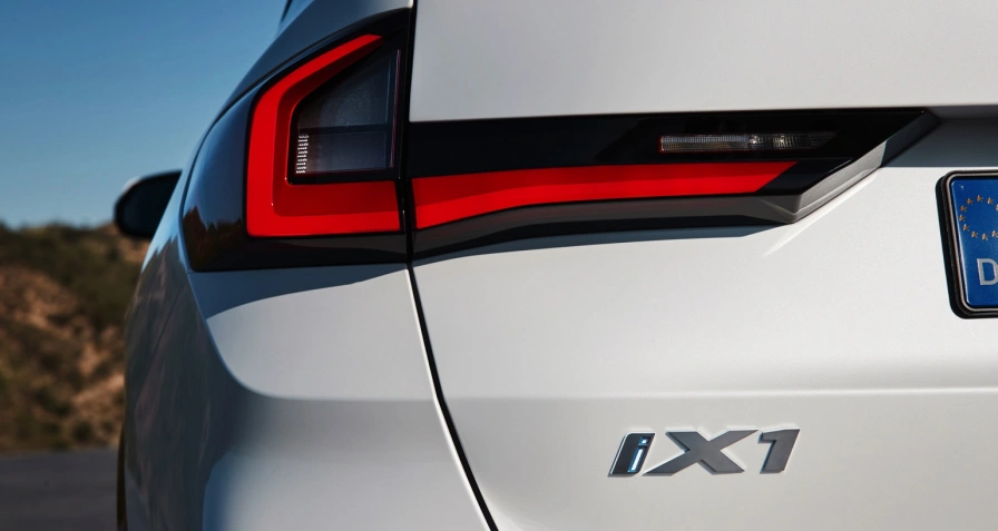 BMW iX1 xDrive30 (MY26)