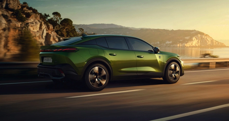 Peugeot e-408 58 kWh (MY26)