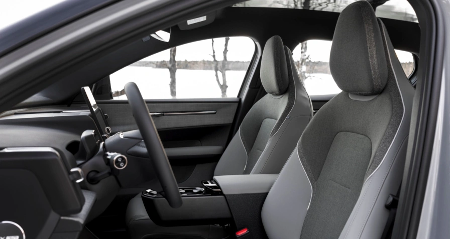 Volvo EX30 Cross Country P5 Long Range (MY27)
