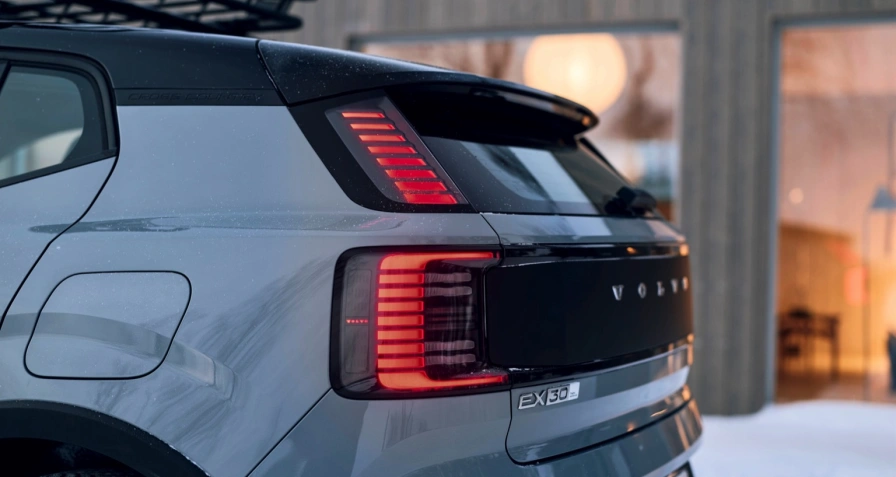 Volvo EX30 Cross Country P8 AWD (MY27)