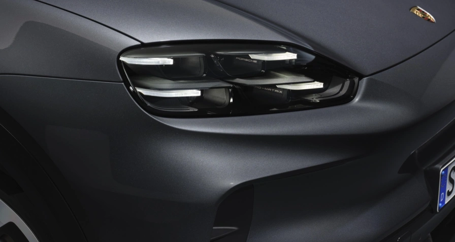 Porsche Cayenne S Electric (MY26)