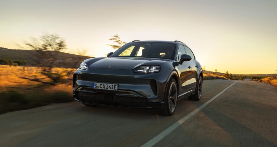 Porsche Cayenne S Electric (MY26)