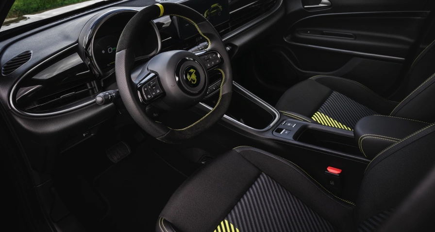 Abarth 600e Competizione (MY26)