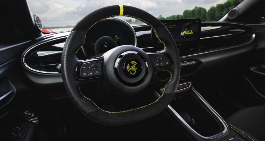 Abarth 600e Competizione (MY26)
