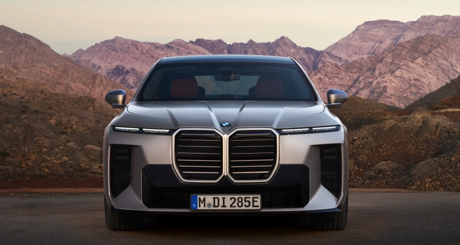 BMW i7 M70 xDrive (MY27)