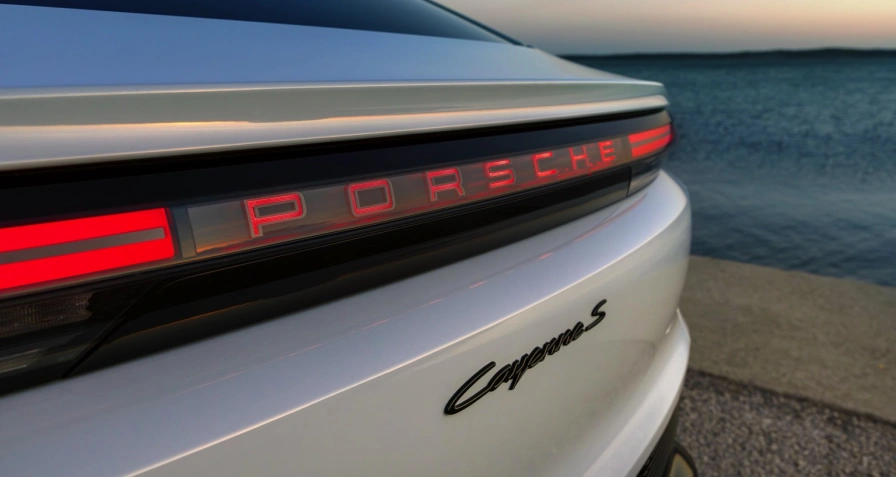 Porsche Cayenne Turbo Coupé Electric (MY26)
