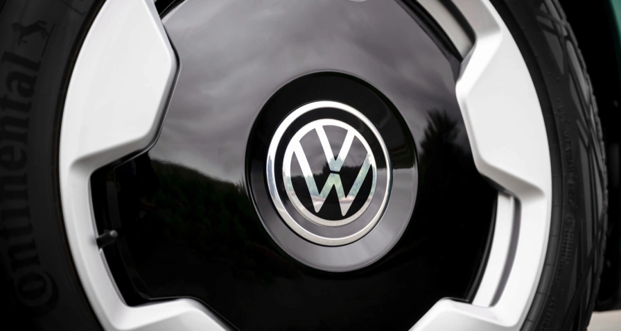 Volkswagen ID. Buzz LWB Pro 4MOTION (MY27)