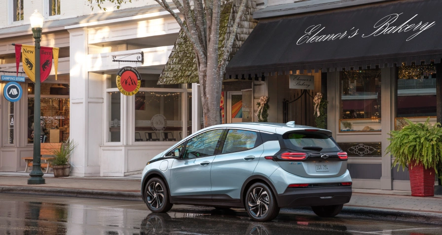 Chevrolet Bolt EV 66 kWh (MY 2022)
