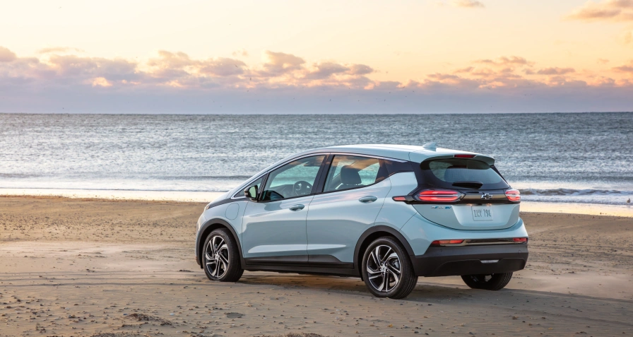 Chevrolet Bolt EV 66 kWh (MY 2022)