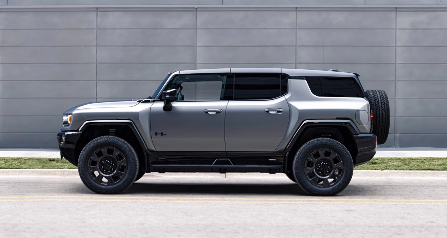 GMC Hummer EV SUV 3x