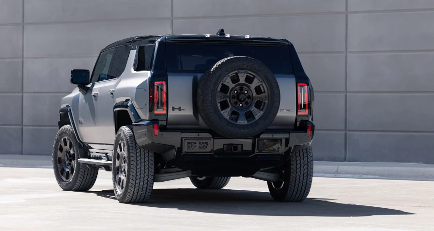 GMC Hummer EV SUV 3x