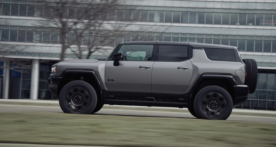 GMC Hummer EV SUV 3x