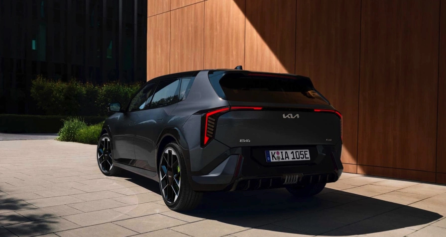 Kia EV4 Hatchback 81.4 kWh GT (MY27)