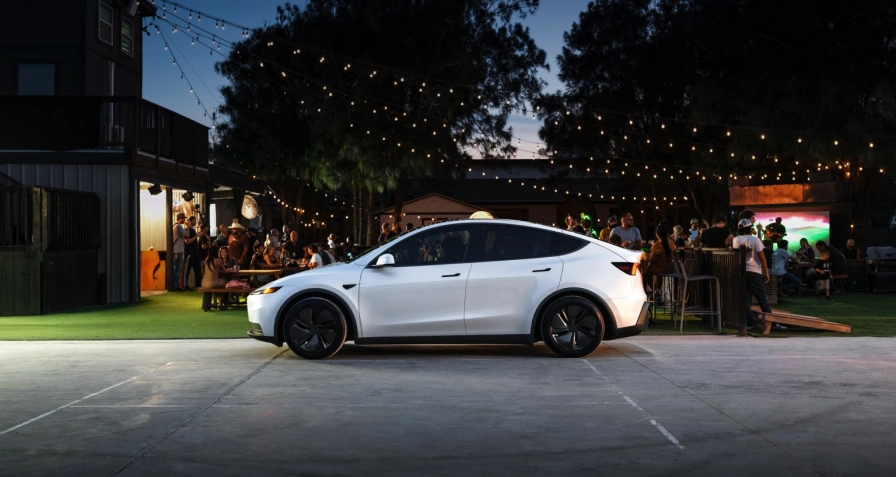 Tesla Model Y RWD (Juniper) elbil