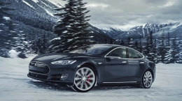 Tesla Model S 70D