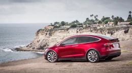 Tesla Model X Performance