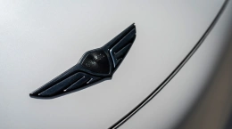 Genesis GV60