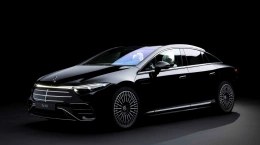 Mercedes-Benz EQS 450 4MATIC