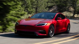 Tesla Model S AWD (MY26)