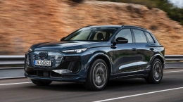Audi Q6 SUV e-tron quattro (MY26)