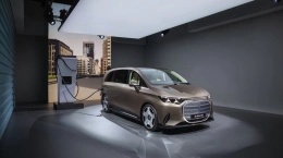 Mercedes-Benz VLE: den elektriske luksusvanen som tar opp kampen mot kineserne