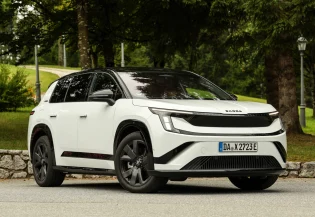 Nye Škoda Peaq: syv seter, 633 km rekkevidde og 2.000 kg hengervekt