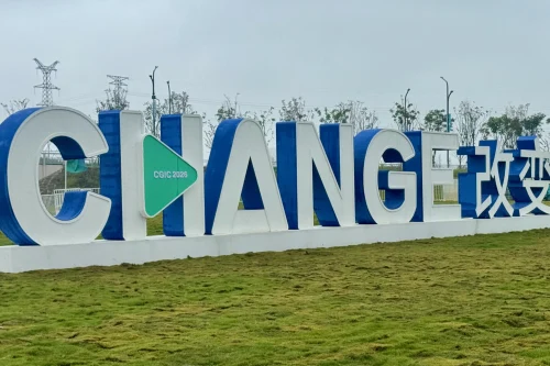 Chery viser frem batterier, megawattlading og strøm tilbake til nettet – men når kommer teknologien til Norge?