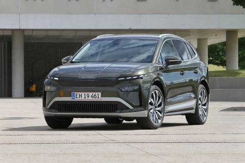 Skoda Enyaq endelig like gunstig som VW ID.4 på leasing – i Danmark
