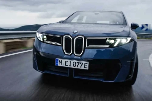 BMW iX3 tilbakekalles igjen – gassgeneratoren i kollisjonsputen kan løsne og treffe passasjerene