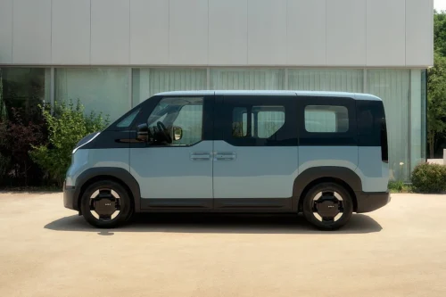 Kia PV7: Første glimt av storebror til den populære el-varebilen PV5