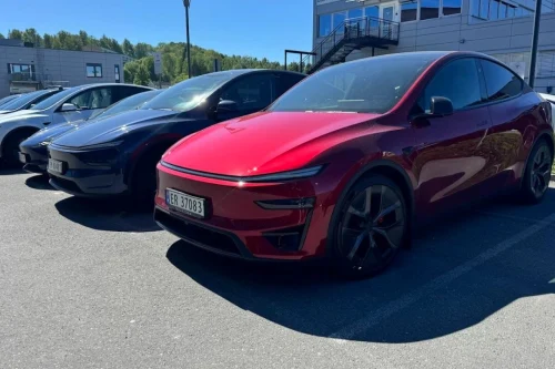 Broom testet plassen i Teslas nye sjuseter – her er hva de fant