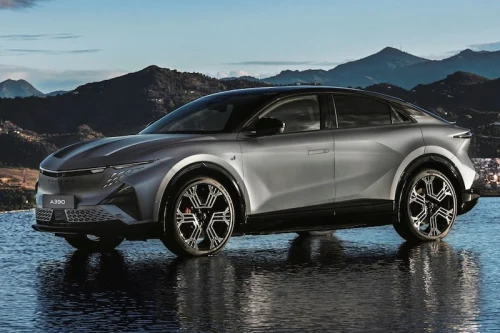 Alpine A390 GTS: 470 hk og 3,9 sekunder til 100 – men sportsdekk koster rekkevidde