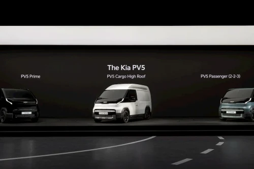 Kia PV5 High Roof filmet på offentlig vei for første gang – ser betydelig større ut enn standardmodellen