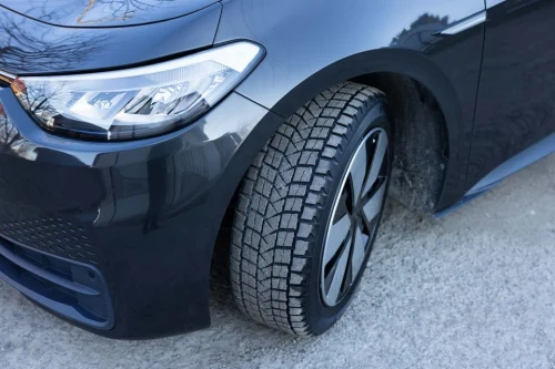 Toyota tar toppplassen i juli – Xpeng klatrer fra 13. til 3. plass