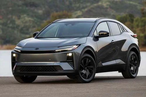 Toyota C-HR EV er tilbake: AWD, 338 hk og opptil 460 km rekkevidde