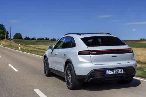 Porsche Macan Electric får 22 kW-lader i Europa for 2027